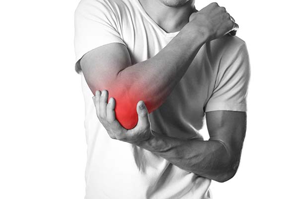 How Sports Rehabilitation Helps With Tennis Elbow Treatment
